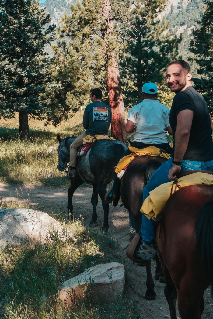 9 scenic photos – Estes Park horseback riding