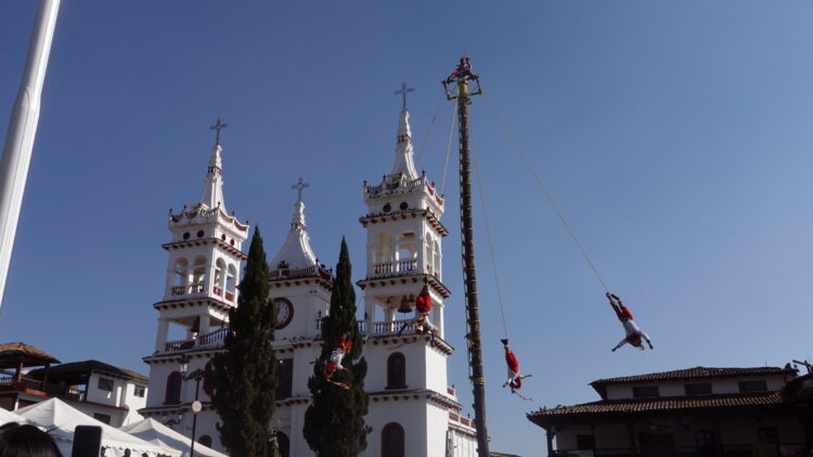 voladores de papantla en mazamitla